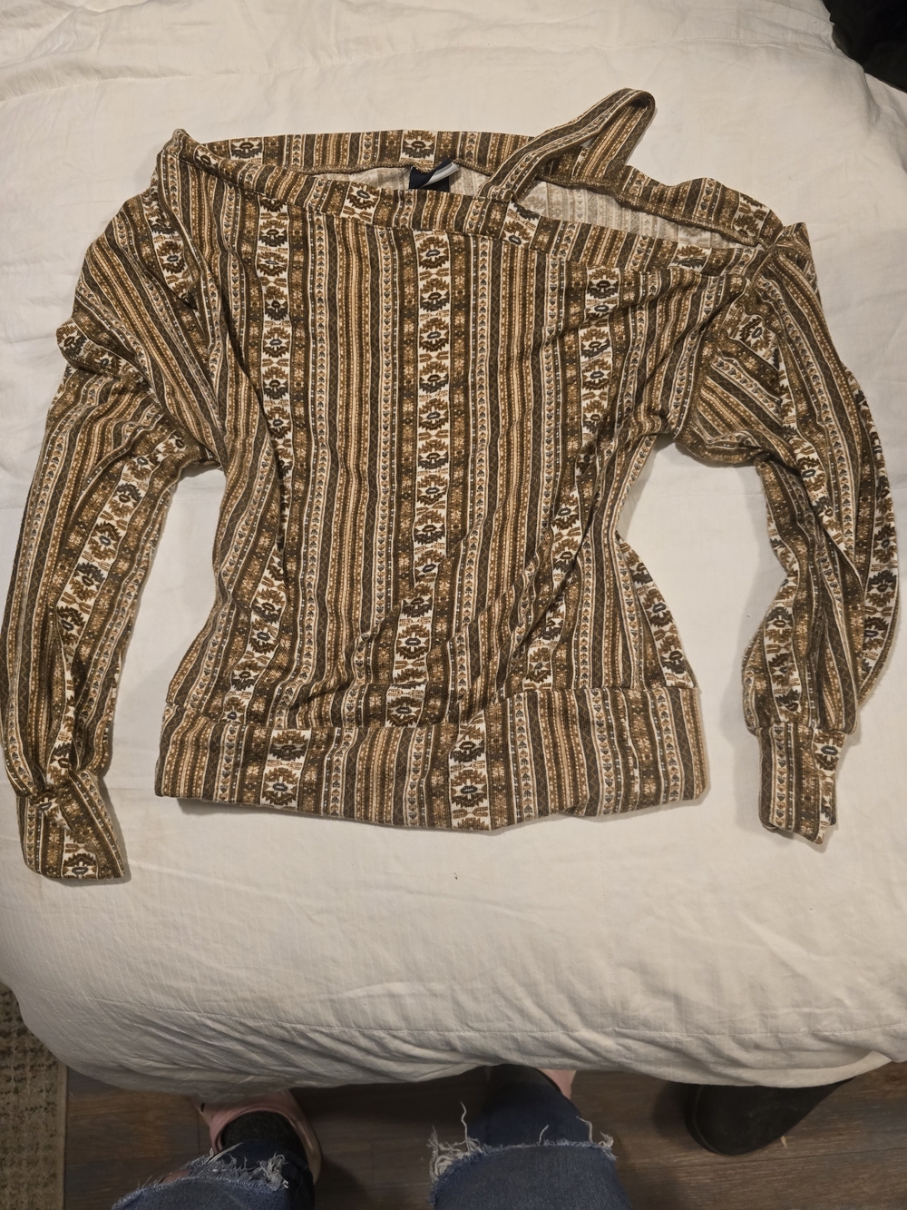 DAYTRIP, Striped/Patterned Boatneck Top w/one shoulder strap in Brown and Cream